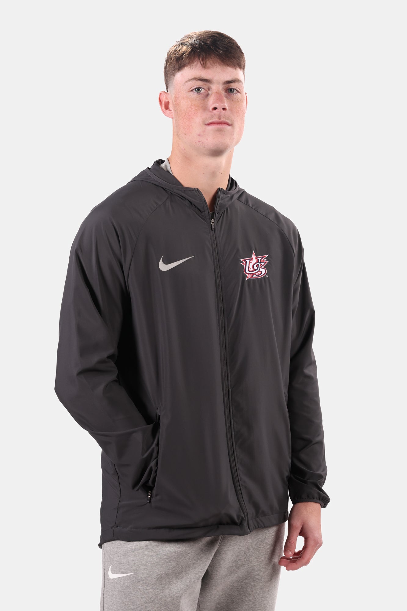 Nike Essential Jacket